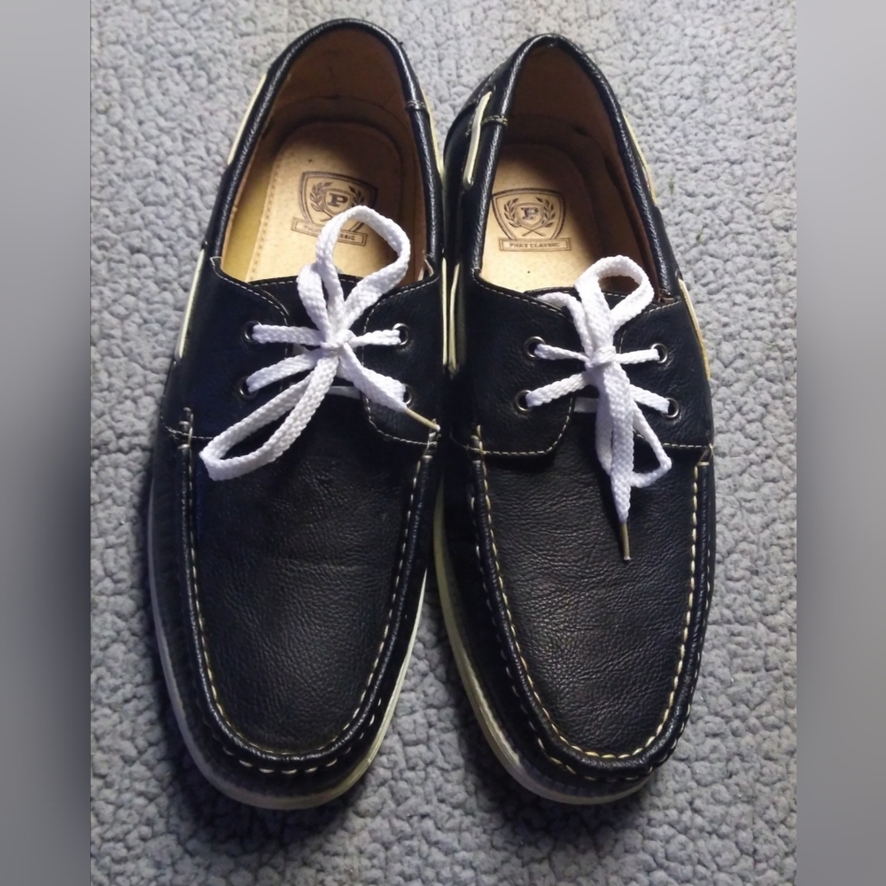 Men Phat Classic Deck Boat Shoes Size 10.5